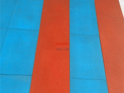 中山柏克橡膠地板-加厚無毒無污染安全地墊-耐水性能強-環(huán)保安全-- 中山市西區(qū)柏克體育用品廠