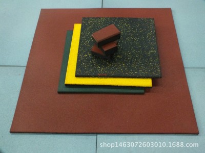 直銷防潮橡膠地板-高品質室外橡膠地板地磚-戶外運動橡膠地板-- 河北歐尚塑膠制品有限公司