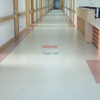 供應醫院手術室專業PVC地板膠-有方向T級耐磨PVC塑膠地板