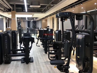 幼兒園地膠-室內(nèi)PVC運(yùn)動(dòng)地板-環(huán)保耐用--塑膠地板-- 無錫騰方裝飾材料有限公司