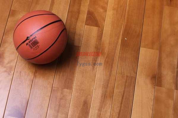 訥河運動木地板費用如何