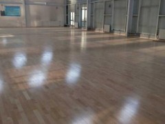 保亭籃球場木地板價格