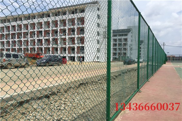 資訊黔西南運(yùn)動(dòng)場(chǎng)護(hù)欄網(wǎng)出廠價(jià)格行業(yè)動(dòng)態(tài)