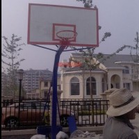 供應(yīng)健之路體育器材-，籃球架廠家