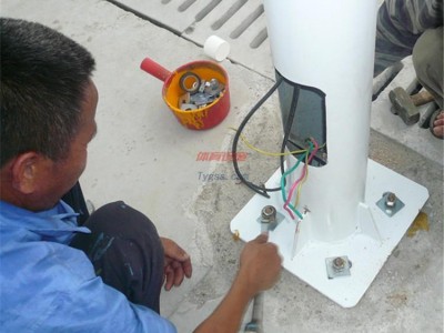 梅州室外照明高桿燈-籃球場燈光照明--專業生產球場燈桿-- 中山市西區柏克體育用品廠