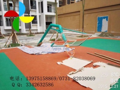 新化吉首社區籃球架--公園體育戶外籃球架-小區健身籃球架送貨-湘西籃球架-- 長沙市童年風車體育器材有限公司