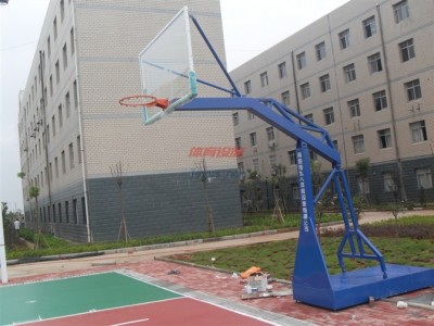 供應洪都2008宜春籃球架南昌籃球架-- 南昌市飛人體育設施有限公司