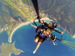 90后00后的巨大流量沒出口！線下體育消費創新卻無人做局！