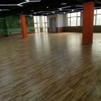 籃球館運動木地板室內(nèi)實木運動木地板楓木地板廠家