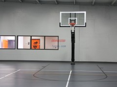 運動木地板廠家:中美貿易戰，歐氏運動木地板斗爭到底