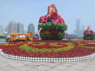 大連白色護欄塑鋼護欄草坪護欄隔離護欄-- 大連華昌景觀制造工程有限公司