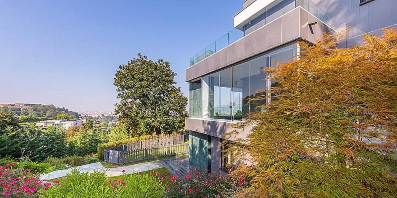 C羅位于都靈的豪華別墅出租，球迷們圓和C羅同住的夢想的機(jī)會(huì)來了