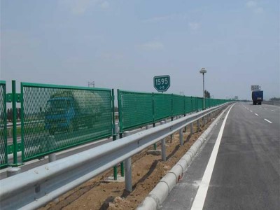 防眩網為什么要進行表面處理-- 艾瑞絲網