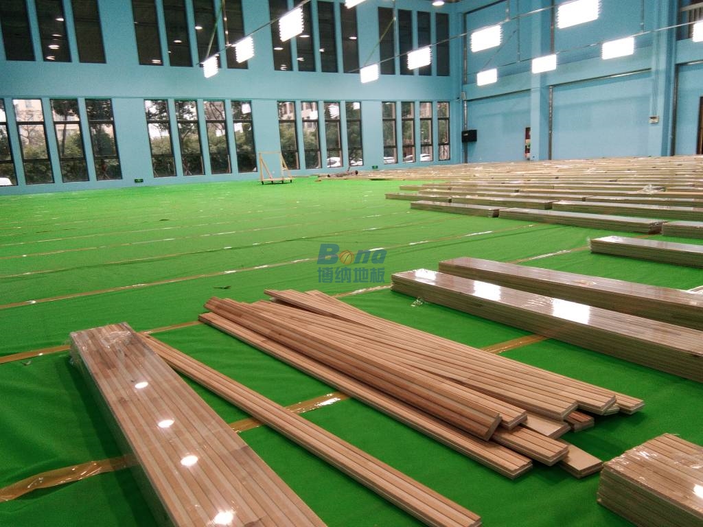周口體育館運(yùn)動木地板 博納運(yùn)動木地板