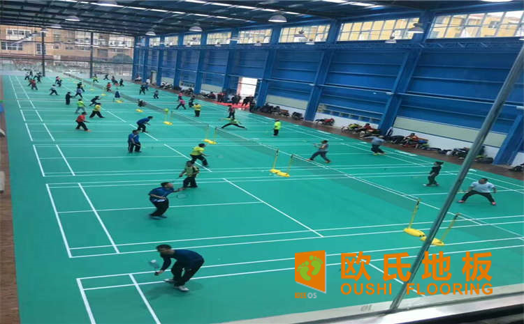 太原體育館運(yùn)動(dòng)木地板安裝