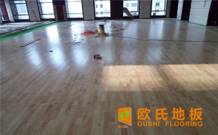 西昌楓木籃球館運動木地板