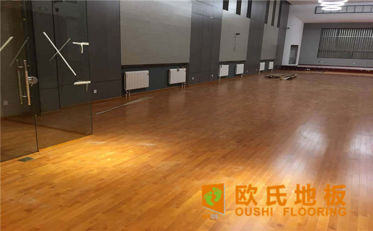 銀川楓木籃球館運動木地板