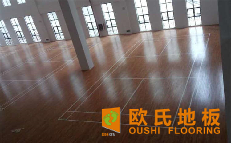 猴王體育運動木地板廠家施工