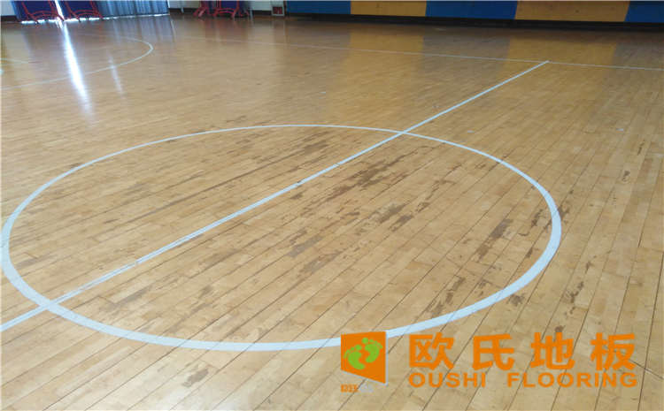 安裝運動木地板f體育設施網