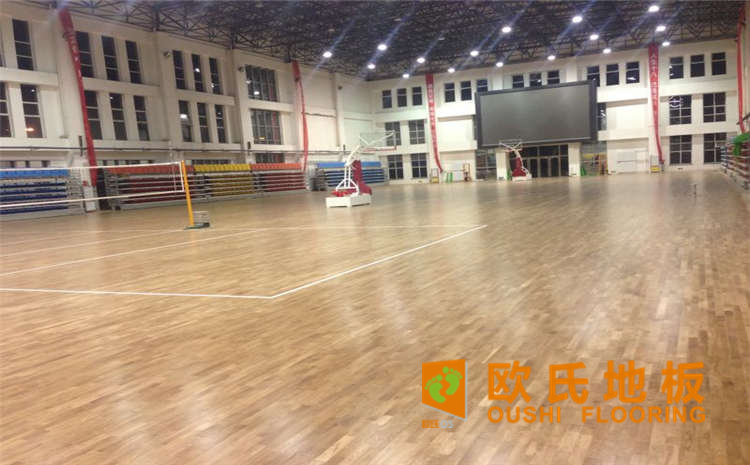 廣州體育館運動木地板安裝